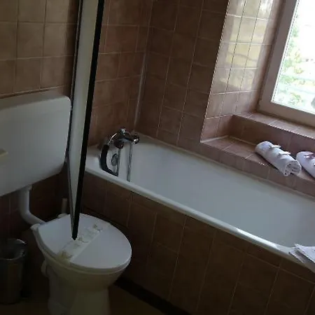 Hotel Royal 3*