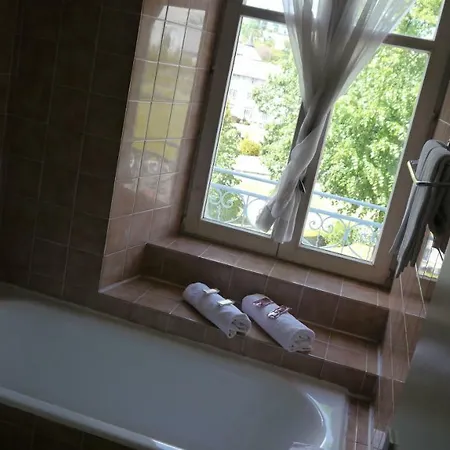 Hotel Royal 3*
