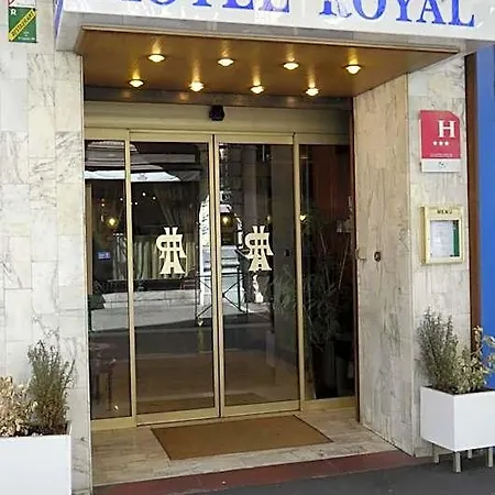Royal 3*