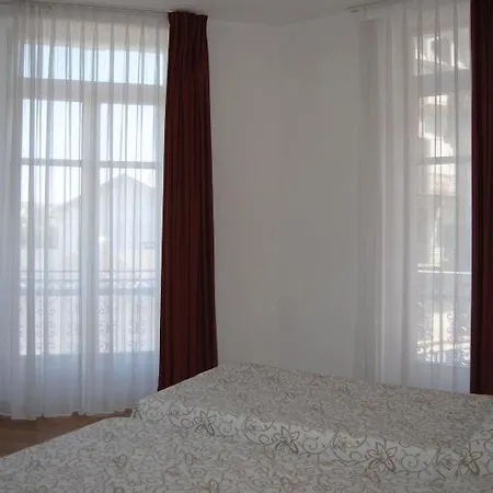 Hotel Royal 3*