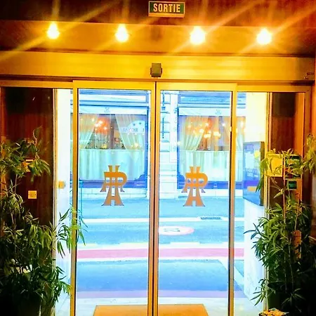 Royal Hotel 3*